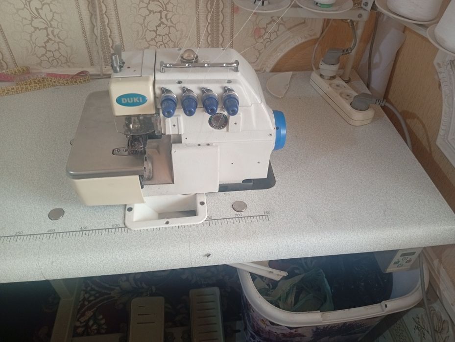 Аверлок ва тугри чок сотилади арзон нархда