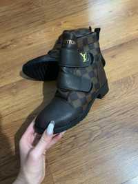 Botine Louis Vuitton