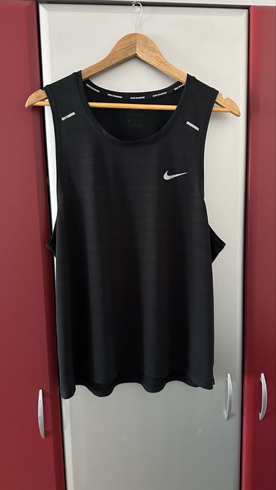 Maieu Nike Running DriFit