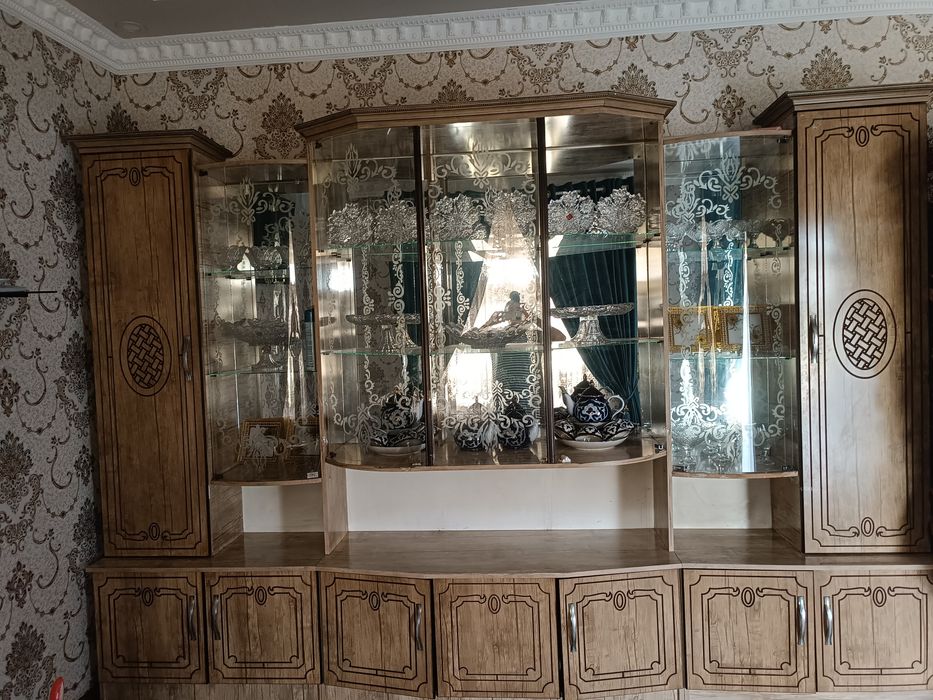 Stenka sotiladi holati yahwi faqat 1ta oynasi singan q6ysa b6ladi .