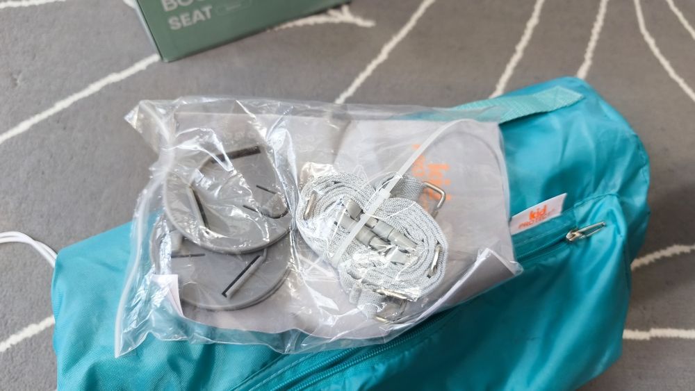 Scaun masa portabil si pliabil pentru bebelusi si copii KidProtect