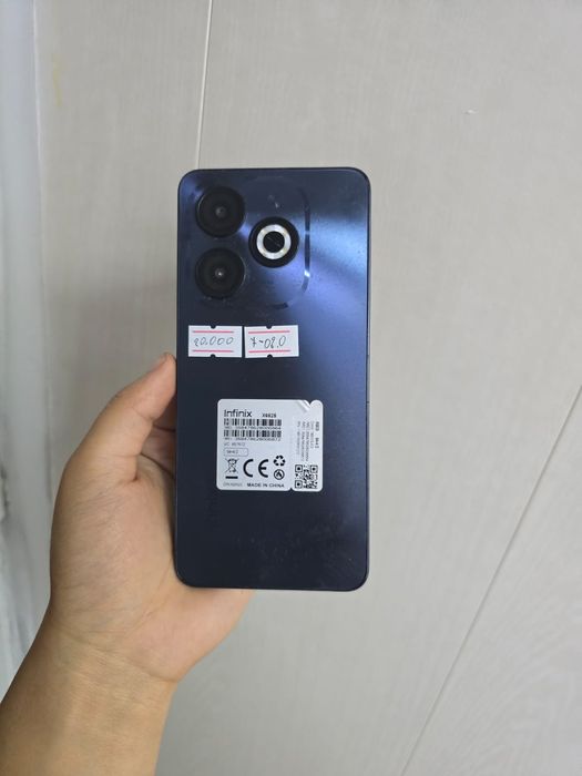 Продаю смартфон Infinix X6516