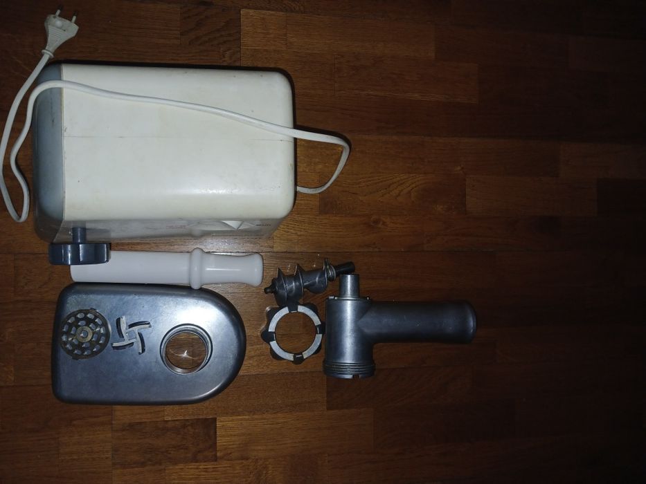 мясорубка Panasonic MK-G1300P Super Turbo plus 1300.