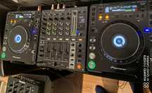 Pioneer DJM 700 + Pioneer CDJ 1000 Mk3