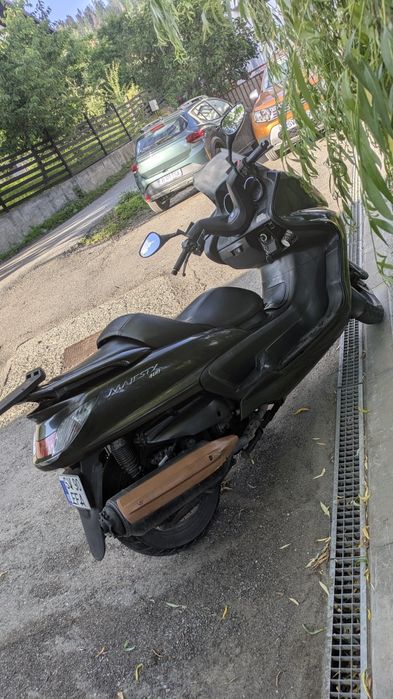 Yamaha majesty 400