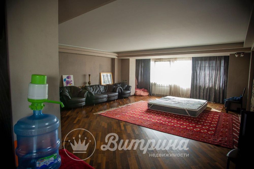 Продаётся 2-комнатная квартира в Московских высотках