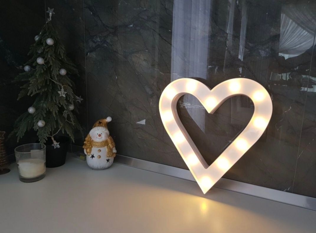 Decoratiune casa Love led