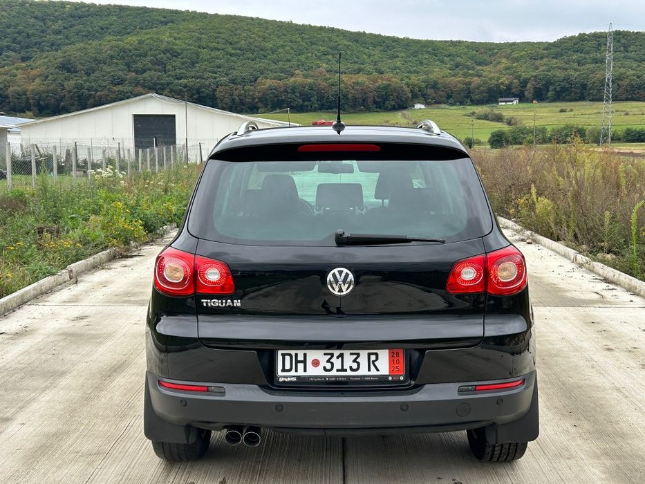 Vand Tiguan       .