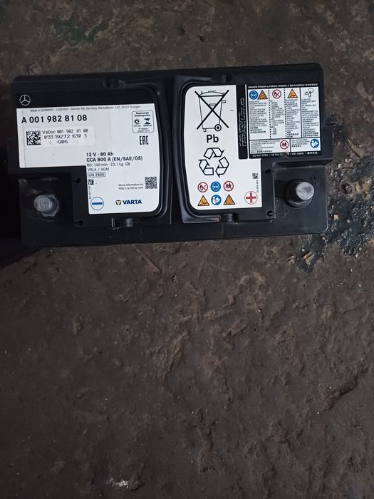 Acumulatori de pornire