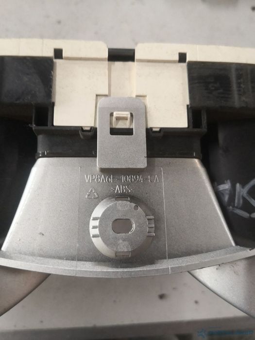 Ceasuri bord FORD FIESTA V (JH_, JD_) Vp8a6f10894ca