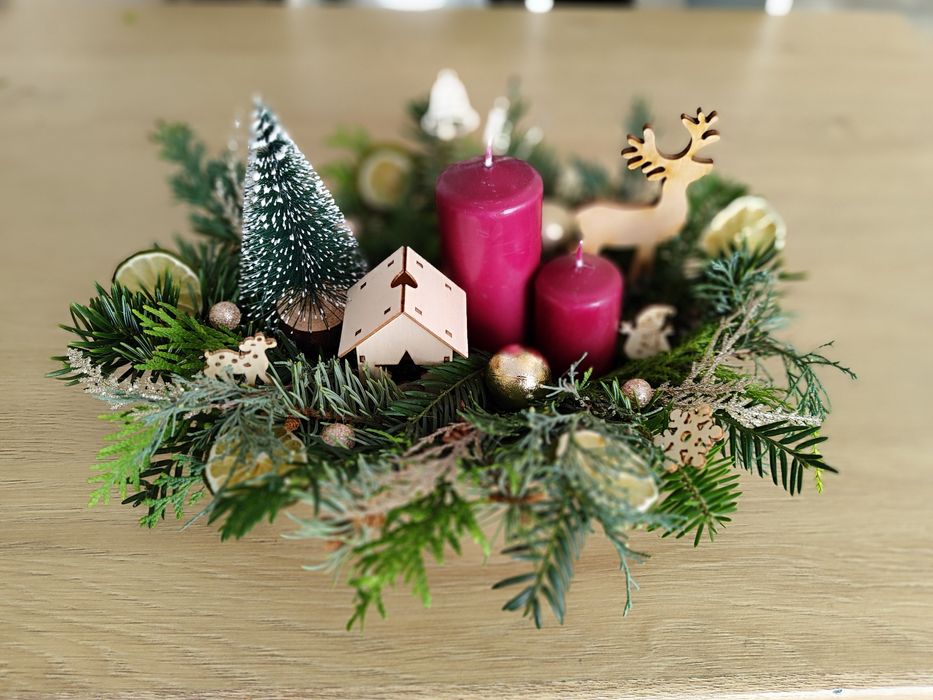 Aranjamente de Crăciun din brad natural