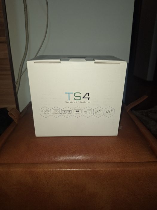 DOCK CalDigit TS4 Thunderbolt4--18porturii