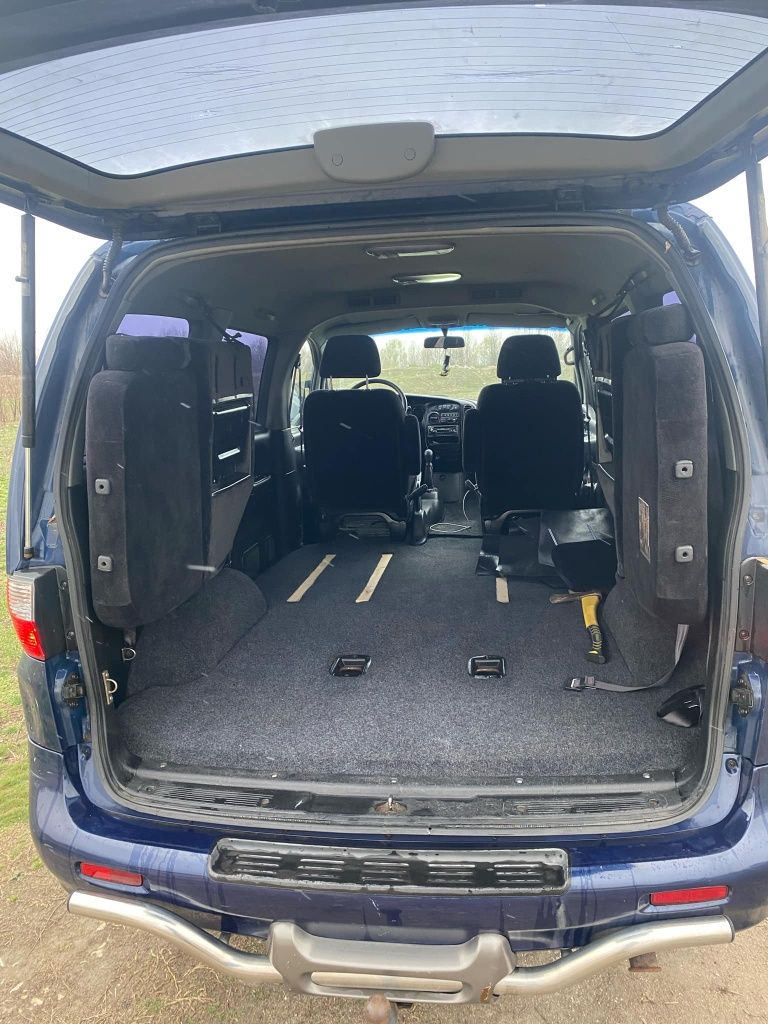 Hyundai Starex 2.5D 4x4