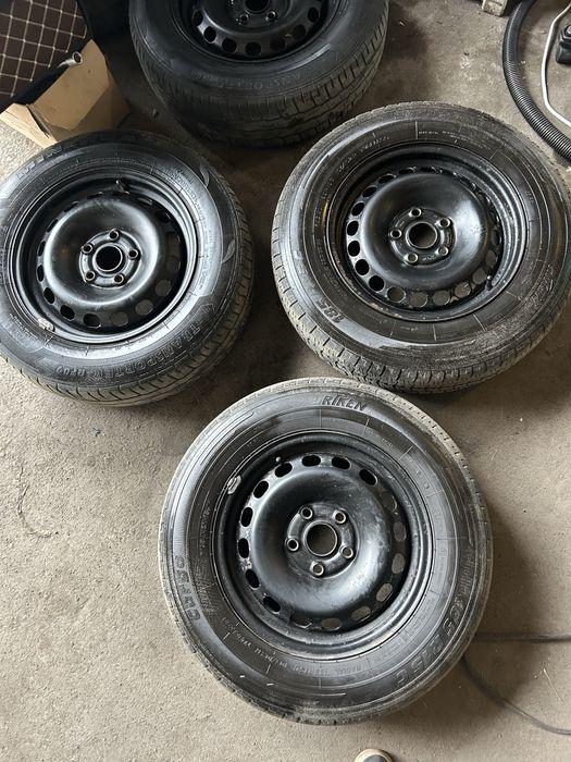 диски с резиной 185 15с.- 195 п70 15с transporter