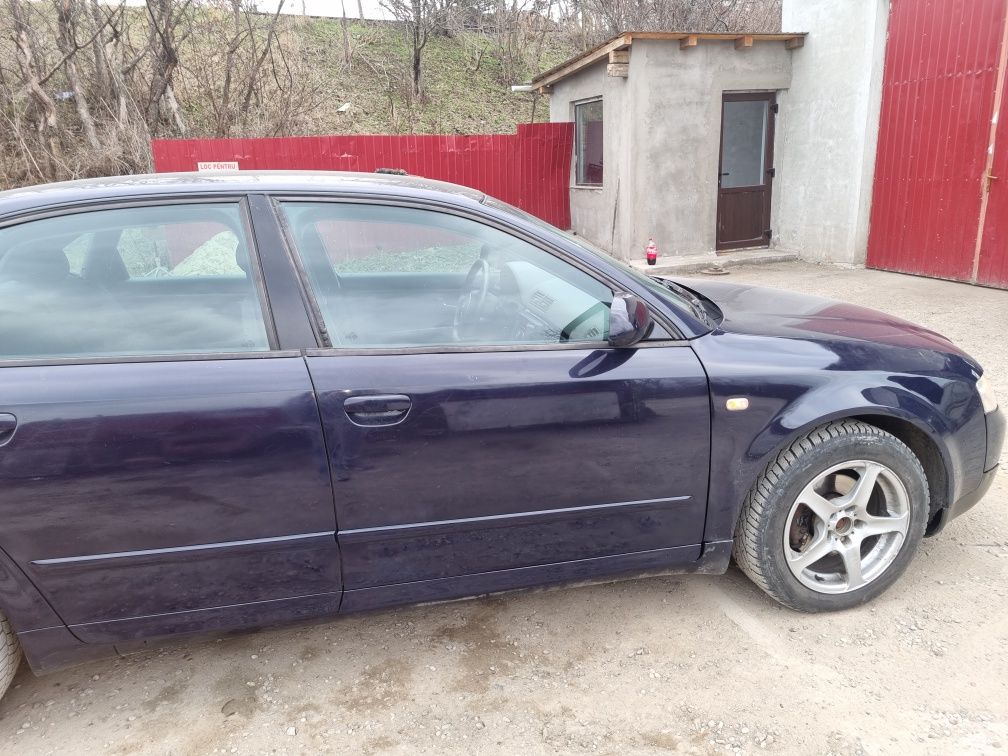 Schimb Audi A4 B6 cu o dubita mica sau o platformă