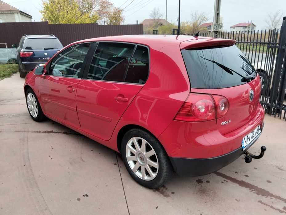 Vând golf 5GT 14 TSI