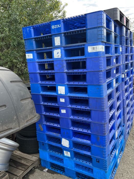Paleti din plastic