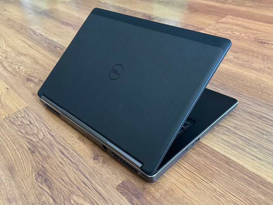 17.3' FHD i7-6820HQ DELL Precision 7710 16GB DDR4/512GB NVMe/FirePro