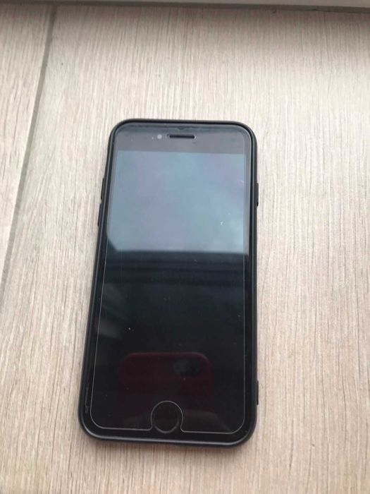 iPhone 7 Silver 32GB – Работи отлично