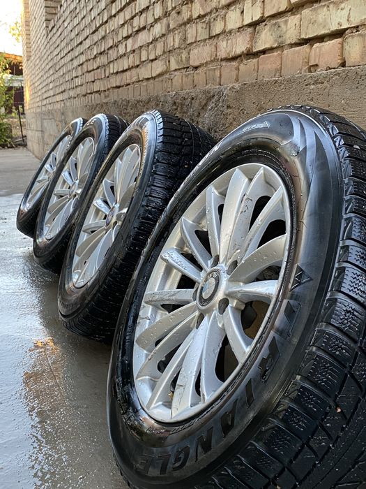 235/65 R17 Зимный баллон сатылады келісім бар!