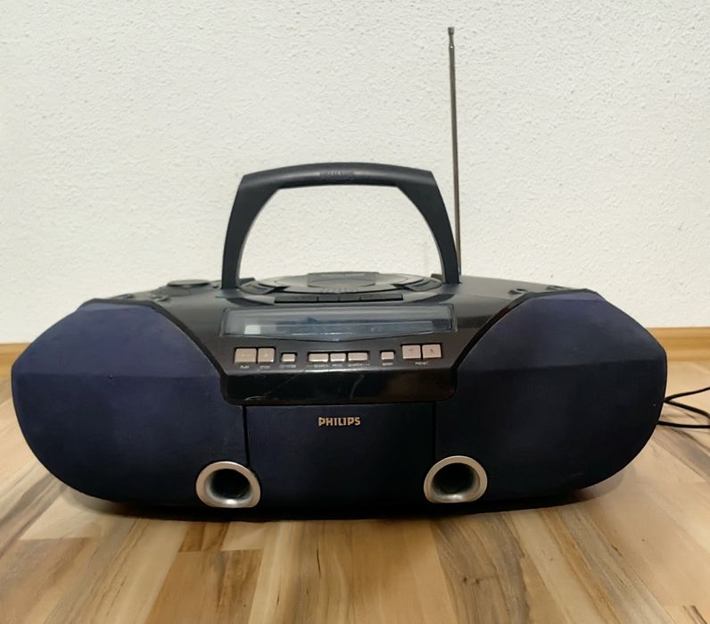 Radio casetofon boombox cu CD Philips AZ 2030 player portabil