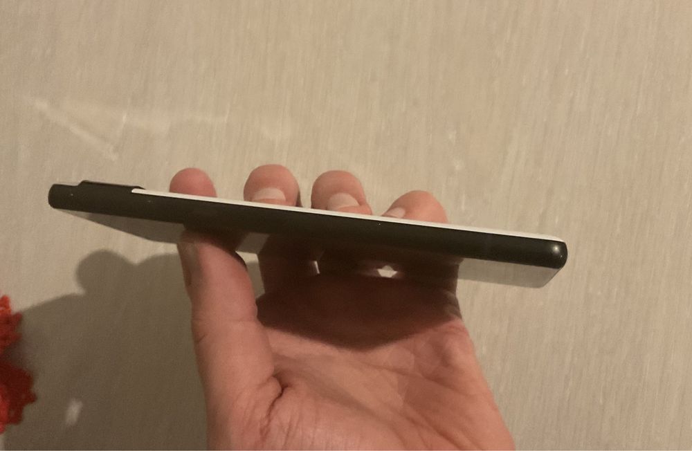 смартфон Google pixel 6A