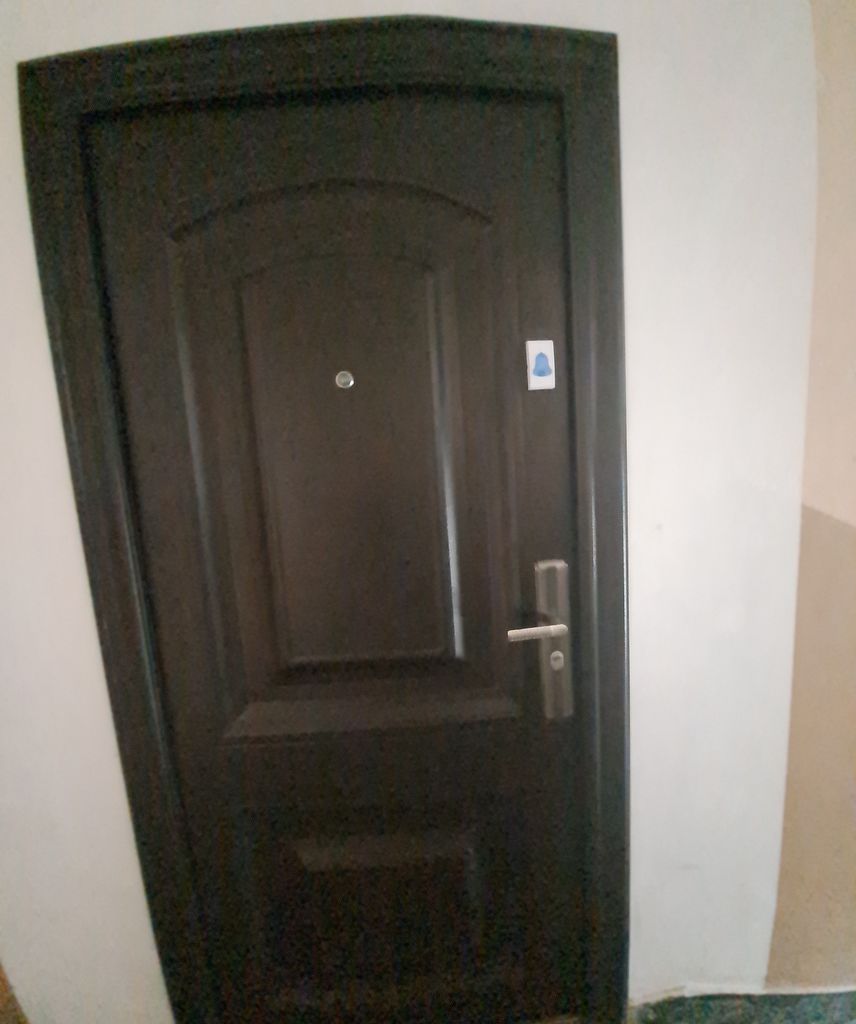 Продава се Четиристаен апартамент в Добрич, Център - 95 кв.м за 1155 €/кв.м - Снимка #11