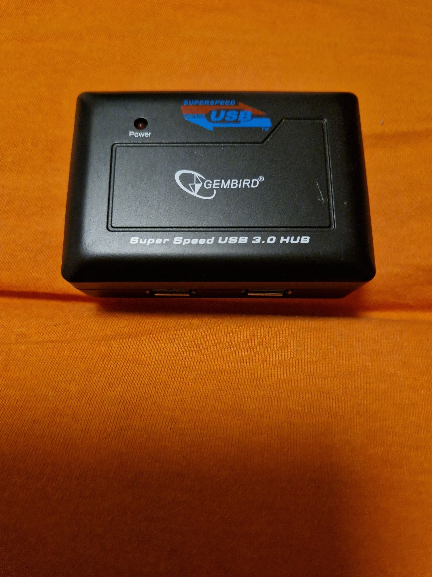 Vand HUB USB 3.0 cu 4 porturi
