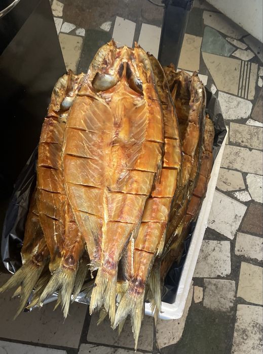 Кефаль копченый штук 3000тг