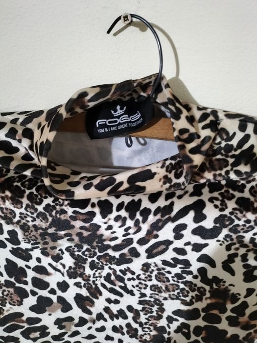 Bluziță leopard.