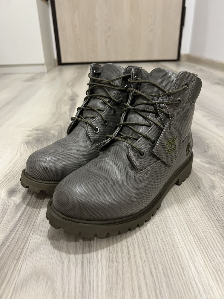 Ghete Timberland 40