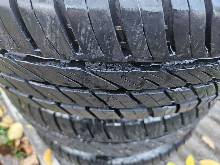 Anvelope vara 185 65 r15