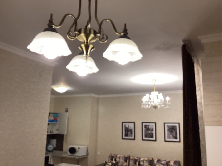 Люстра 3 рожковая, Бельгия и 5 рожковая