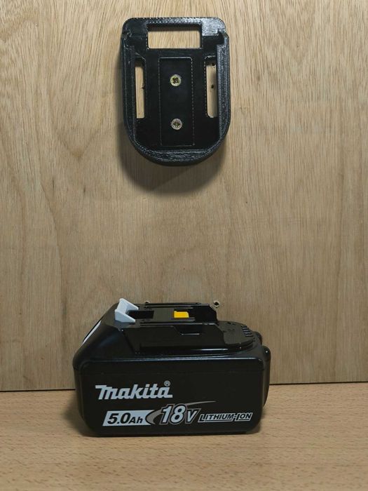 Стойка за батерия Makita/ органайзер за батерия на Макита