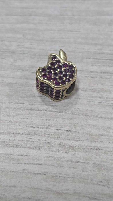 Златен талисман за гривна пандора 14 карата