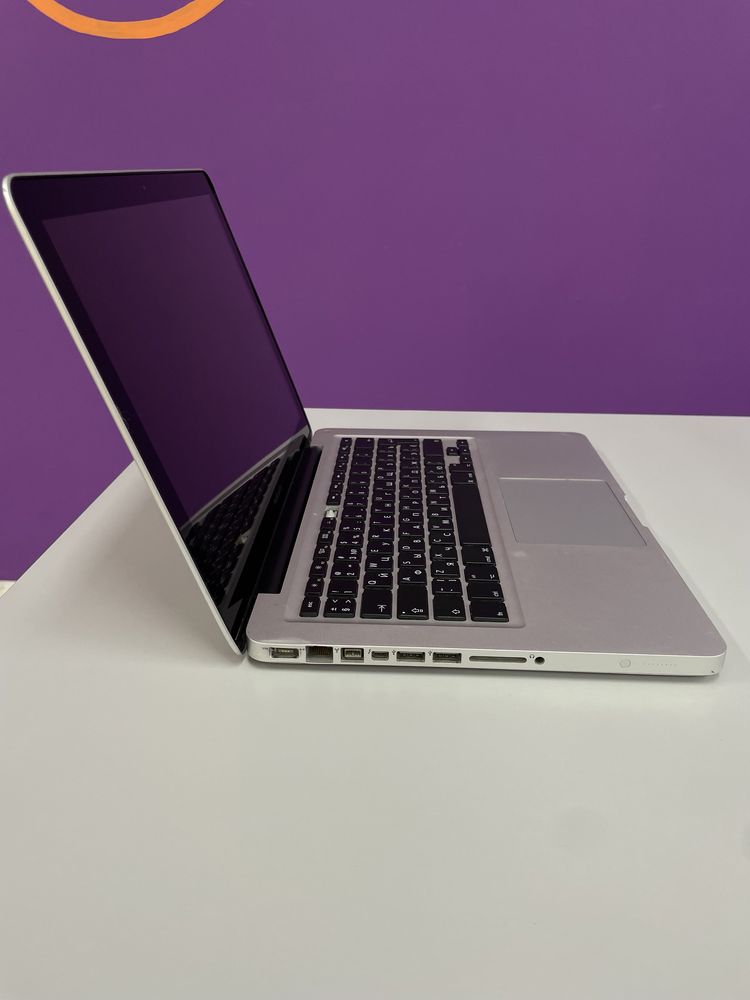 Продаю Macbook Pro