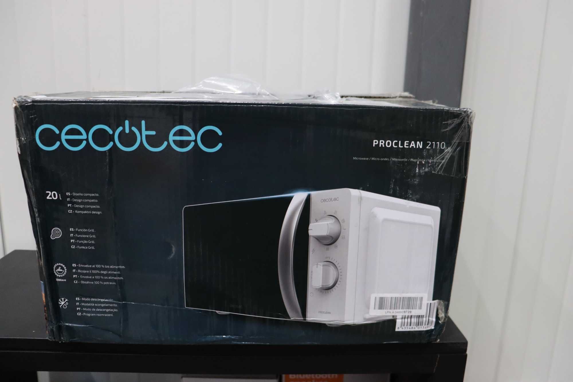 Cecotec Микровълнова фурна с грил ProClean 2110. 700 W с 6 степени,20L