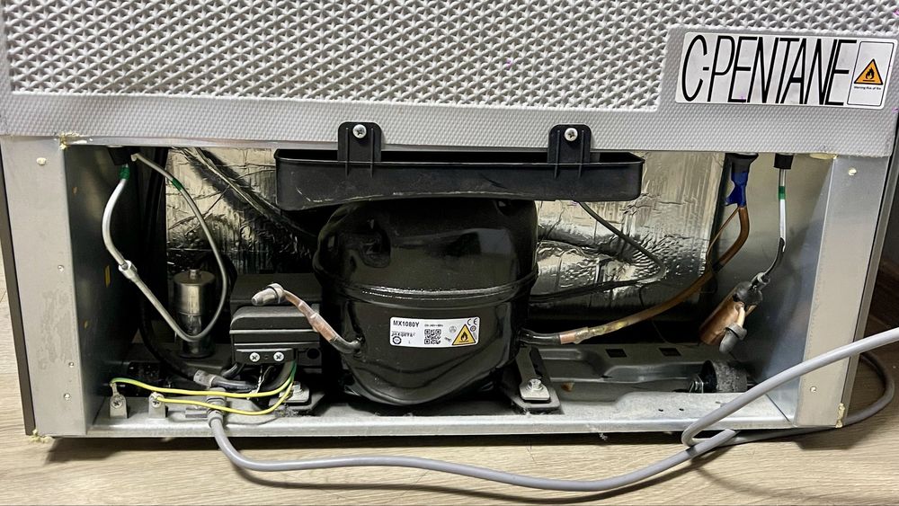 Frigider VORTEX Clasa E,Inox in stare perfectă