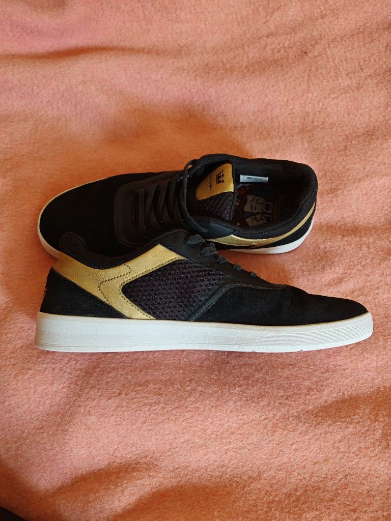 Маратонки Supra Saint Dane Vaughn