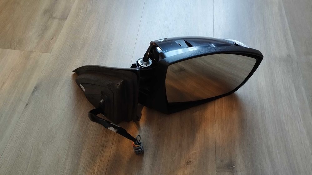 Oglinda Dreapta Fata FordSmax 2008 NOUA Mufa cu 8 Pini