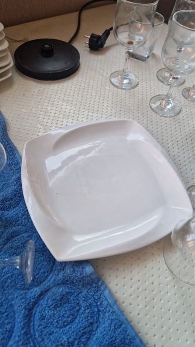 Продается посуда для кафе и ресторанов