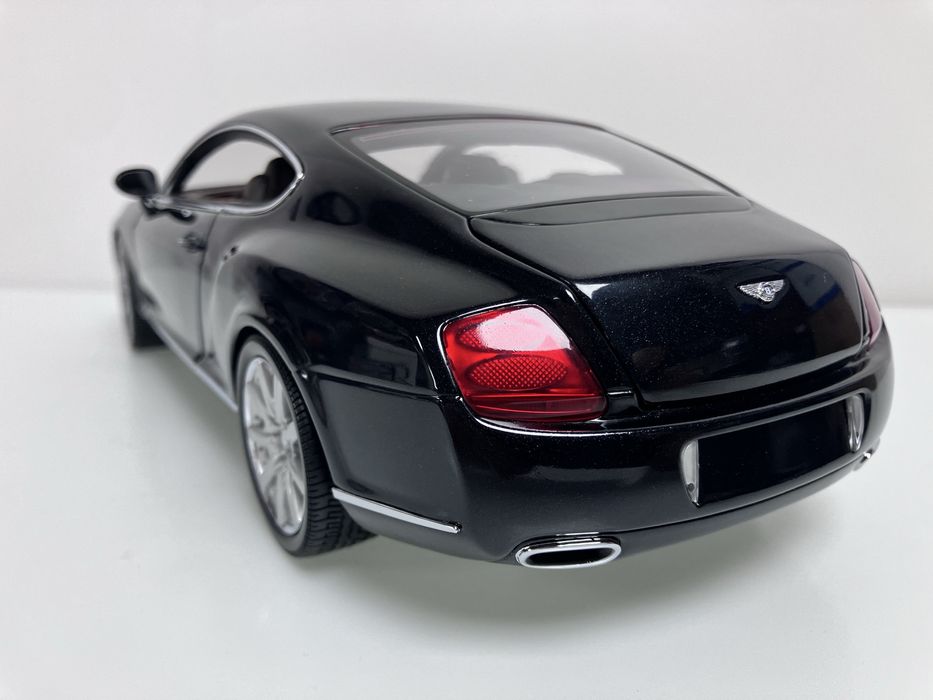 macheta auto Bentley Continental GT 1/18 Minichamps