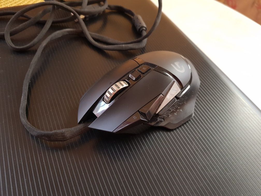 Мишка Logitech G502 с модове