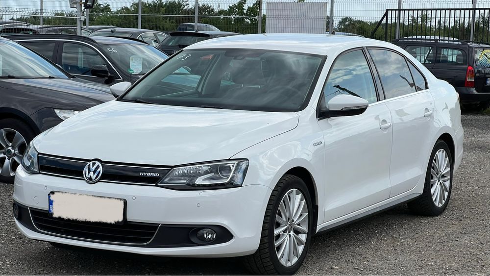 Volkswagen Jetta 2013 – 1.4 TSI Hybrid Benzină-Electric