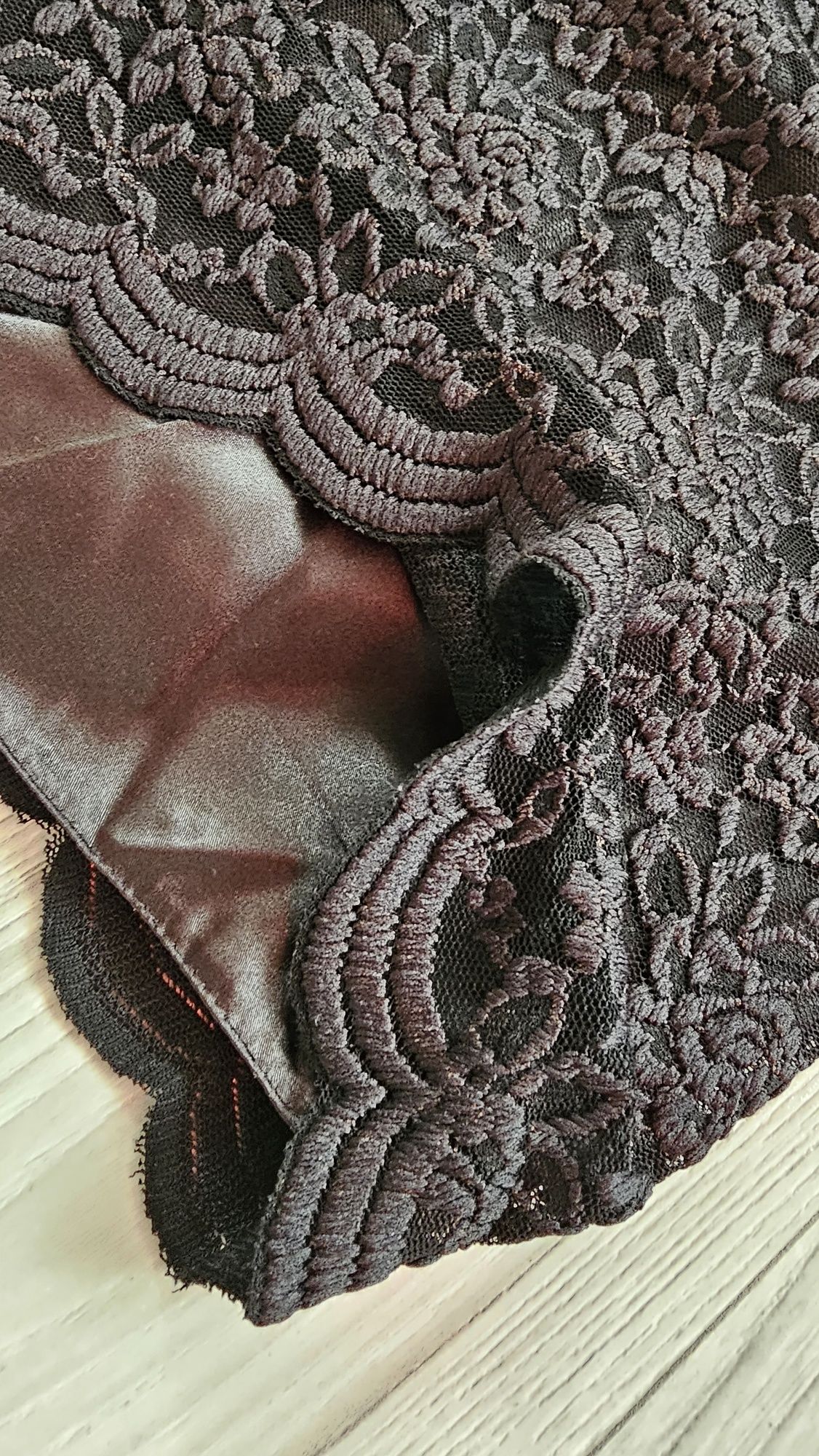 Rochie neagra din dantela