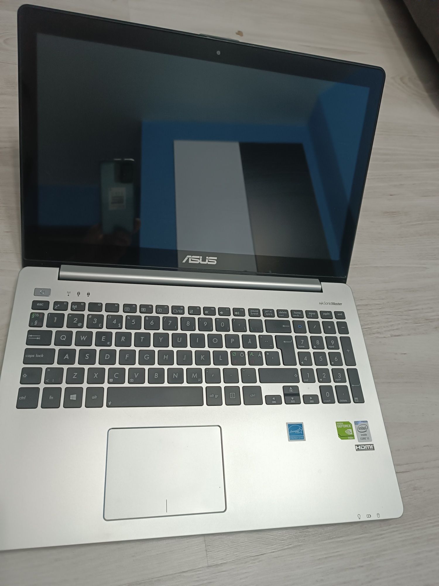 Laptop asus model S551L . Dezmembrez