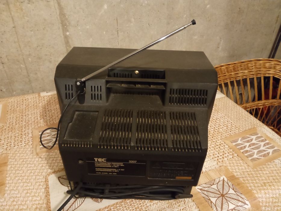 Tv alb negru funcțional, sport