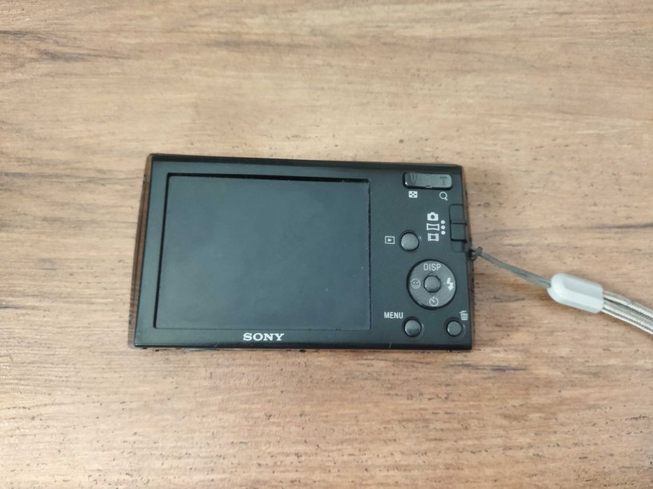 Продам фотоаппарат sony