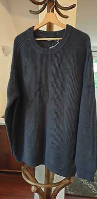 Мъжки тъмносин пуловер