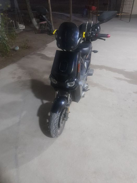 Skuter sotiladi zo‘ri